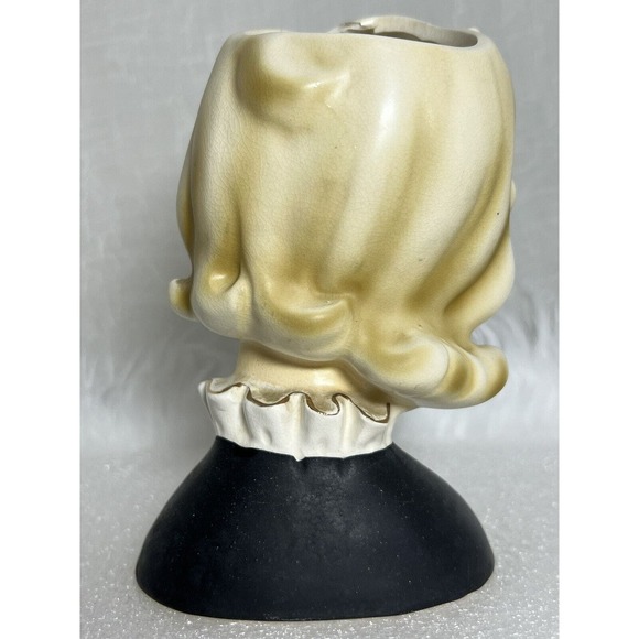 Vintage Inarco E-2006 Vintage Lady Head Vase - Picture 5 of 9